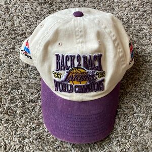 Mitchell & Ness Lakers Championship Hat